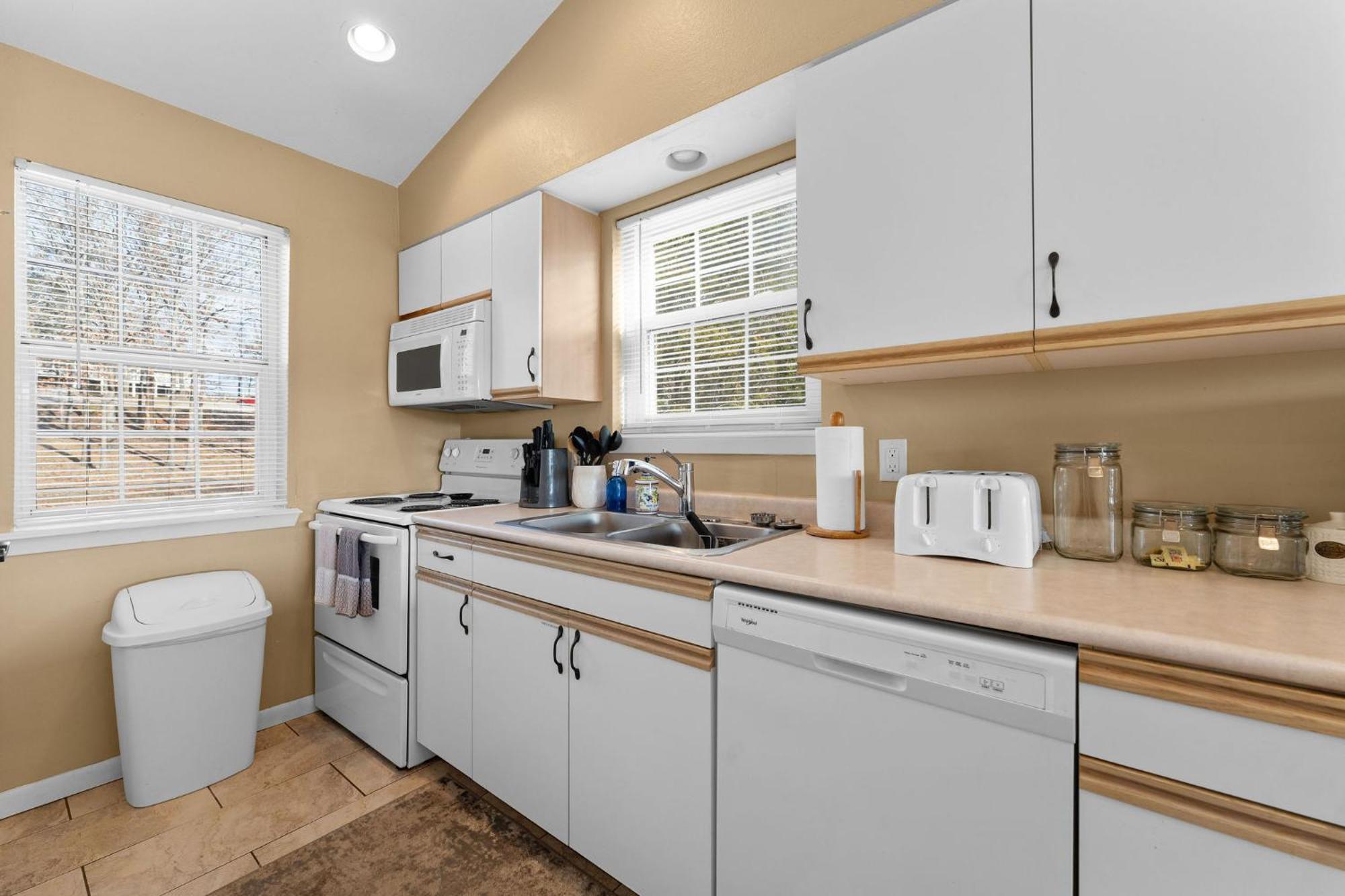 Cozy Top Floor 2Br Condo With View And Amenities!! Branson Exterior photo